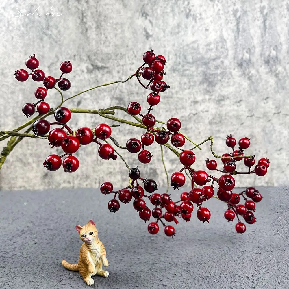 SunMade искусственная клюквенная ветка