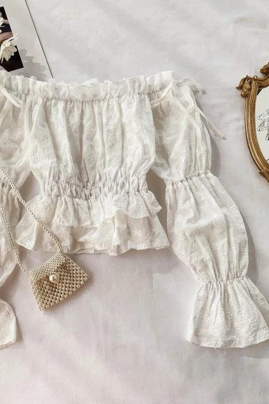 

2019 Autumn Women White Blouse Sweet Slash Neck Embroidery Blusas Tops Casual Long Sleeve Ruffles Party Chic Tops Blouse Female