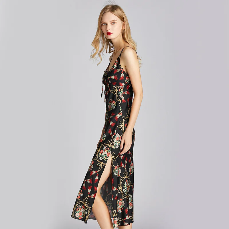 Женская Летняя шелковая тонкая сексуальная ночная рубашка на бретелях черное