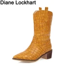 Женские кожаные ботинки до середины икры, ковбойские ботинки с рельефным тиснением и микрофиброй, мотоциклетная обувь на высоком каблуке, размеры 39