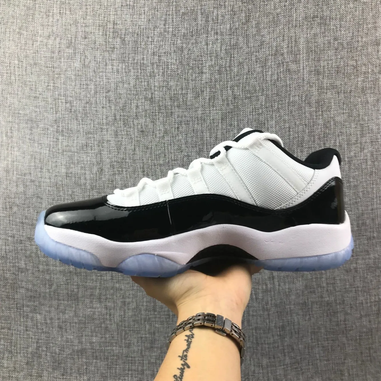 Air Cushion basketball shoes+male spor ayakkabi kyrie 5 sneakers men jordan 11 retro original zapatillas hombre deportiva - Цвет: Белый