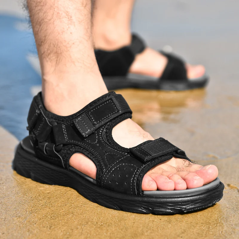 

2021 Classic Men Sandals Summer Soft Leather Sandals Breathable Men Casual Shoes slippers Soft Outdoor Men Roman Sandals