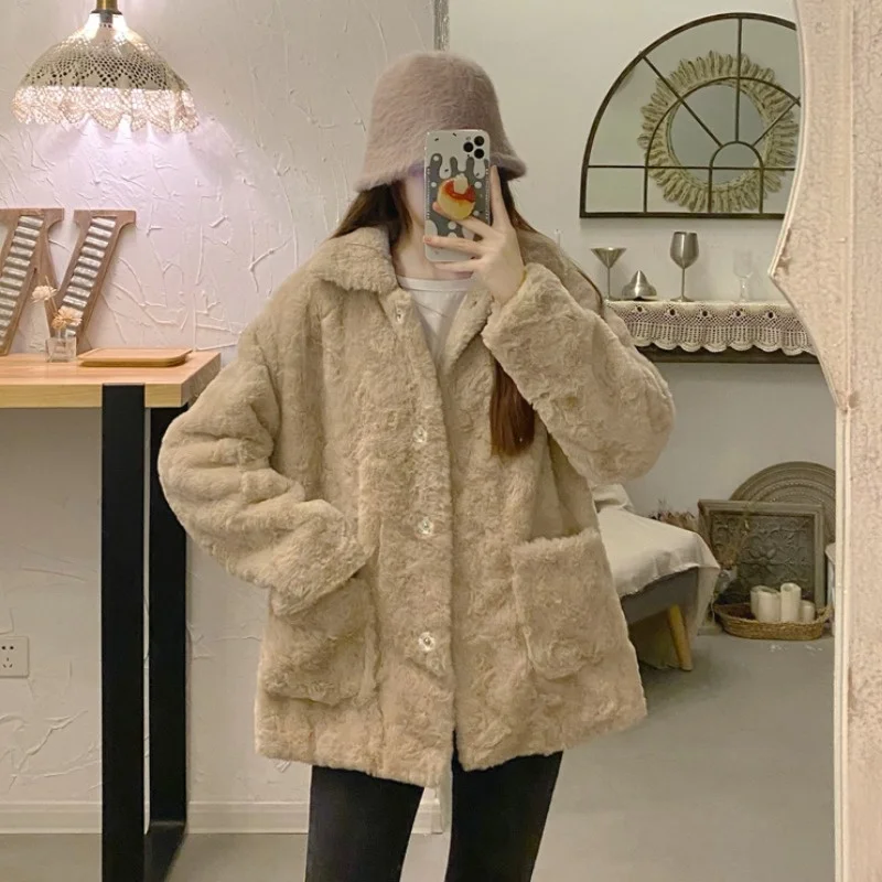 

Корейское пальто из имитации овечьей шерсти, зимнее универсальное женское утолщенное пальто с длинным рукавом и влажным плюшем, новинка 2021