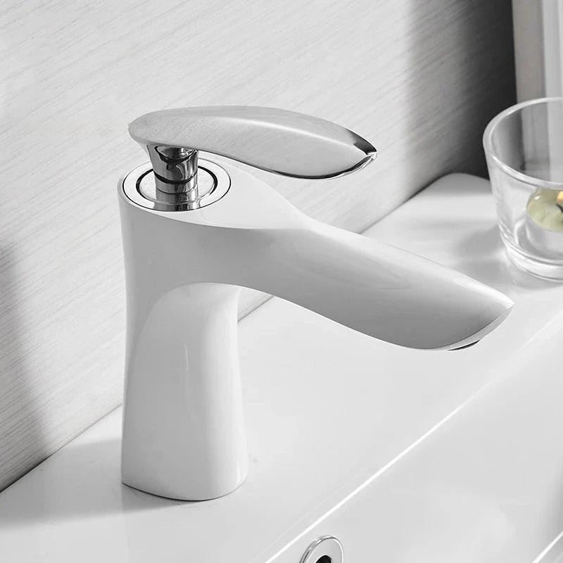 

Смеситель для раковины элегантные Ванная комната кран для горячей и холодной воды бассейна смеситель кран из латуни с хромированной отделк...