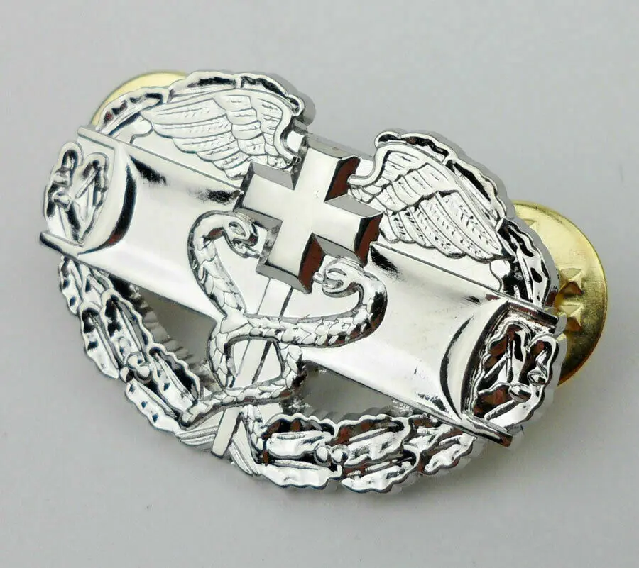 США армия боевой медицинский первый наград Нагрудный значок на лацкан