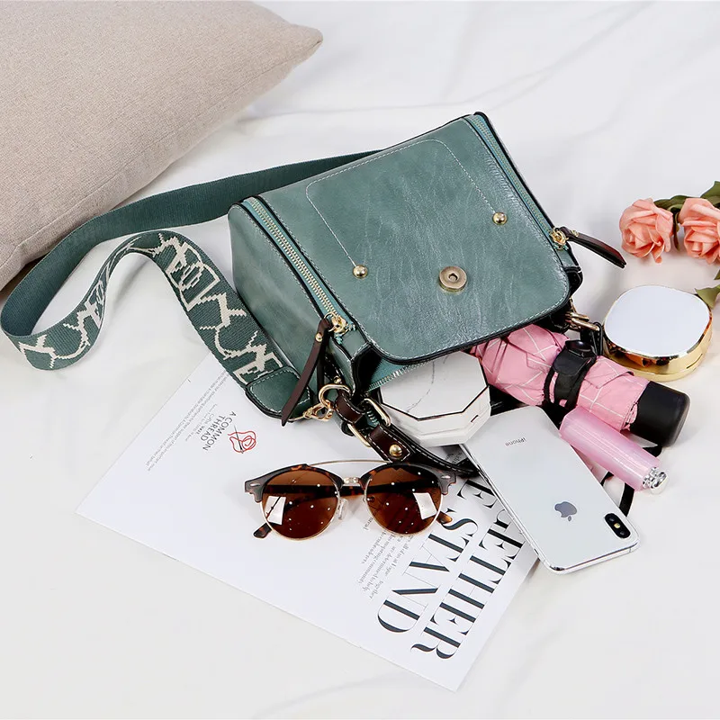 

2021 New Top-handle Tote Bags Fashion Women Brand Designer Bee Crossbody Bag Lady Quality Leather Wide Shoulder Strap Bucket Bag