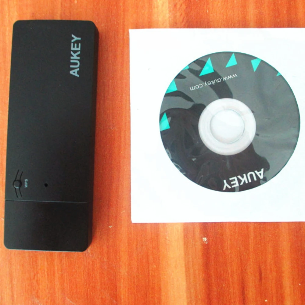 

Hot Sale 600Mbps USB Wifi Adapter 5.8GHz+2.4GHz USB Wifi Receiver Wireless Network Card usb wifi High Speed Antenna Wifi Adapter