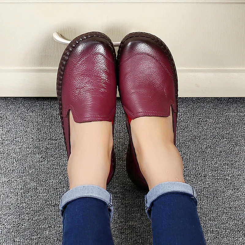 

CEYANEAO Retro Handmade Shoes Women Genuine Leather Flats Fashion Casual Soft Mother Loafers Moccasins Female Driving ShoeE1080
