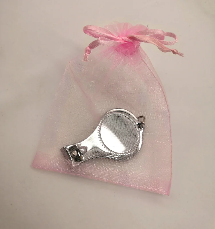 Pink Organza Bag 20 шт Персонализированные Свадебные сувениры для гостей Индивидуальные свадебные сувениры Многофункциональный открывалка для вина/брелок/кусачки для ногтей - Цвет: Pink Organza Bag