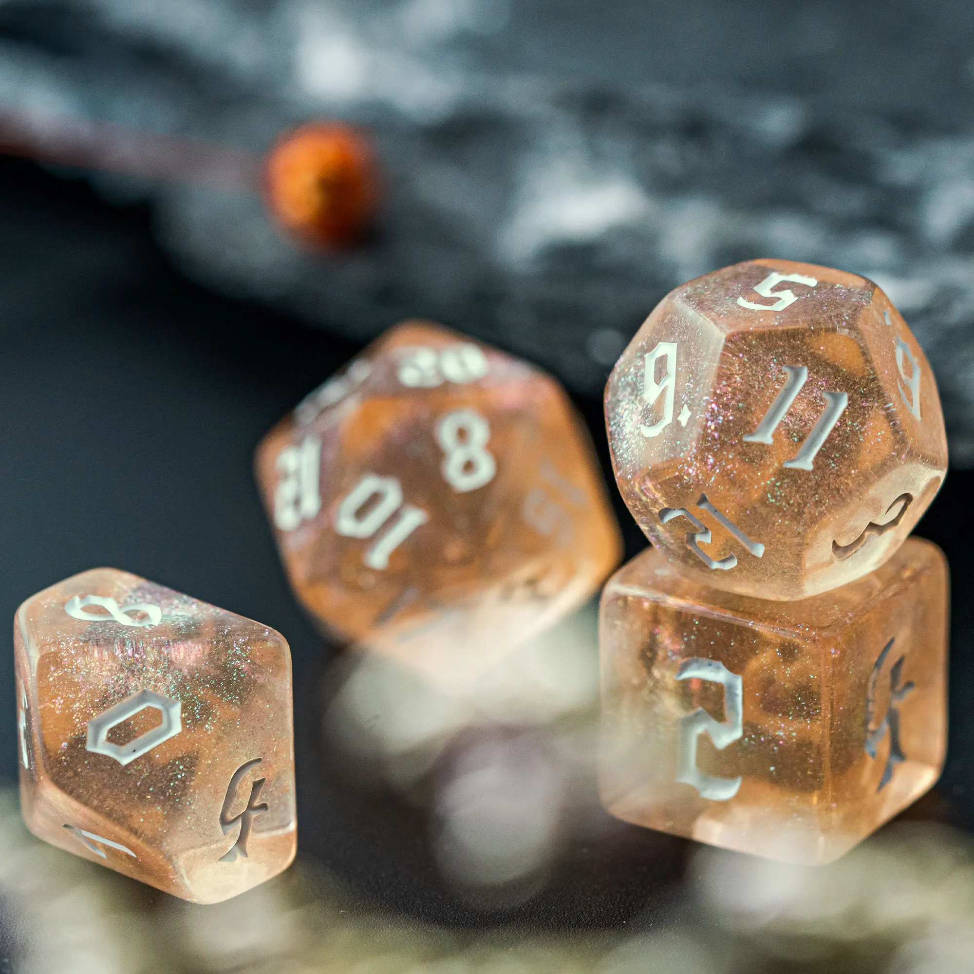 7 шт./компл. оранжевый/белый игральные кости DND набор D4 D6 D8 D10 D % D12 D20 полупрозрачные