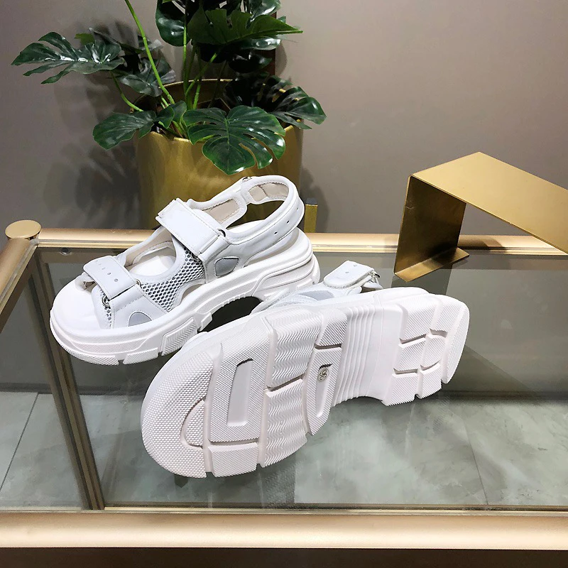 

Designer Velcro Sandals Women 2021 Luxury Brand Breathable Mesh Genuine Leather Summer Ladies Flat Sandals Dad Shoes Zapatos