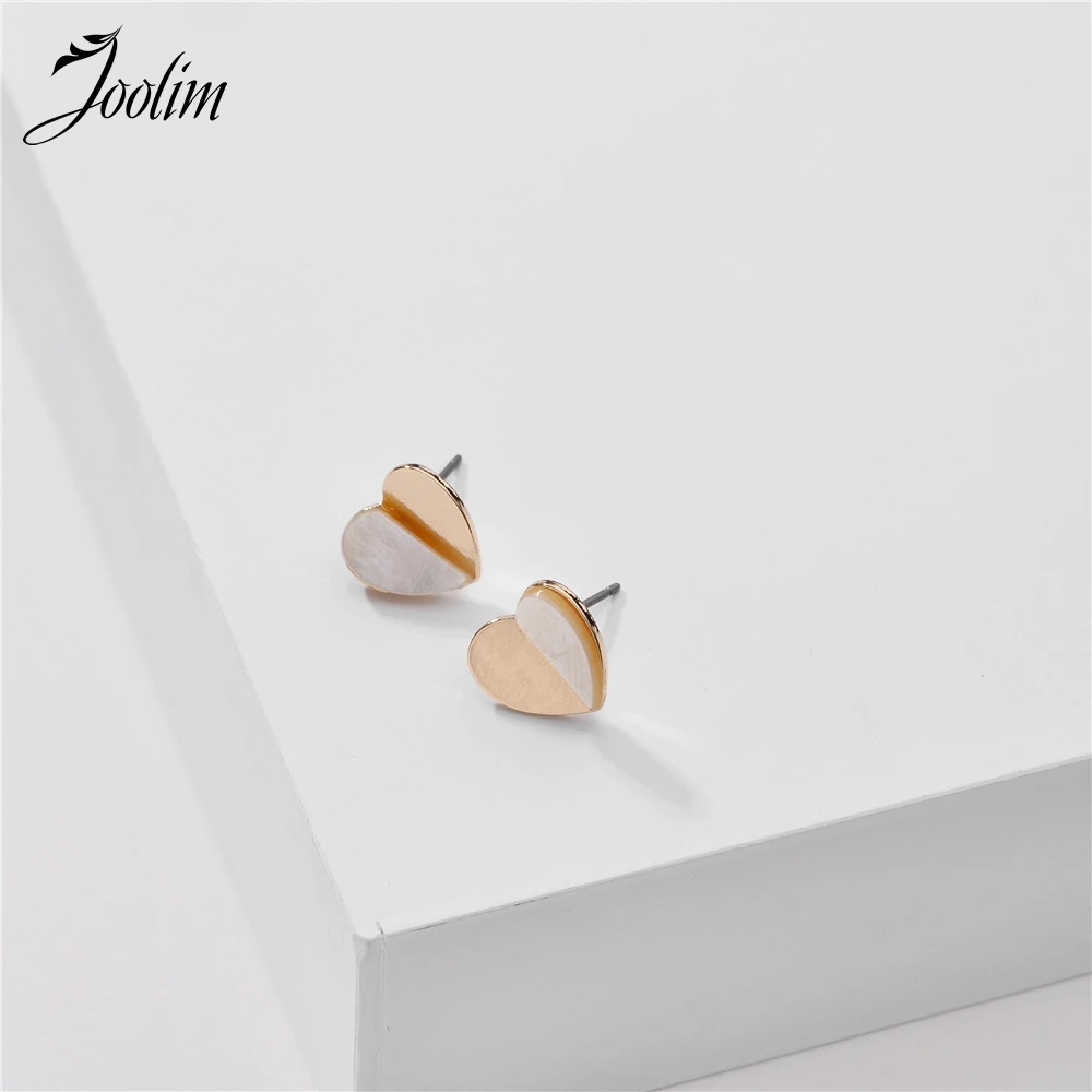 

Joolim Cute Natural Shell Heart Stud Earring Dainty Earring Wholesale Drop shipping supplier