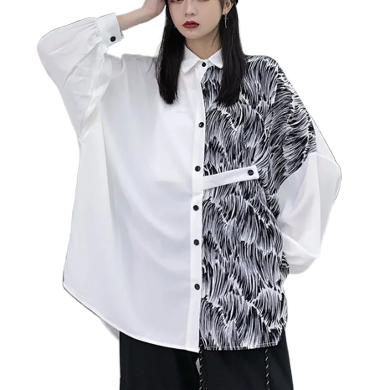 

Women Fashion Shirt Korean Bat Sleeve Stitching Black And White Blouses Couples Spring Autumn 2021