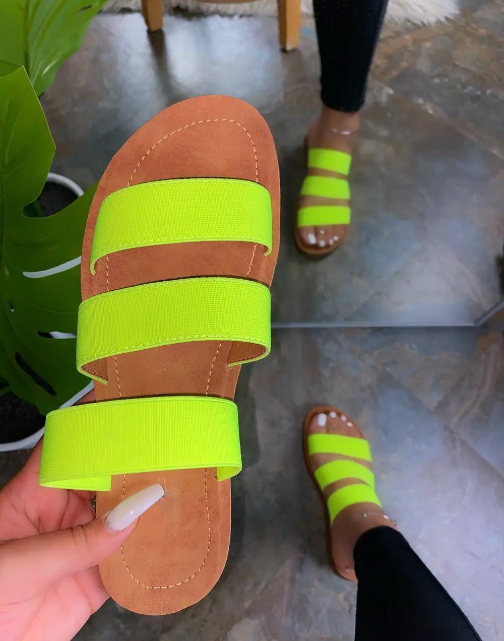 

2020 Summer Flat Women Shoes Open Tea Beach Sandals Handmade Rhinestone Slippers Simple Sandals Women Slippers