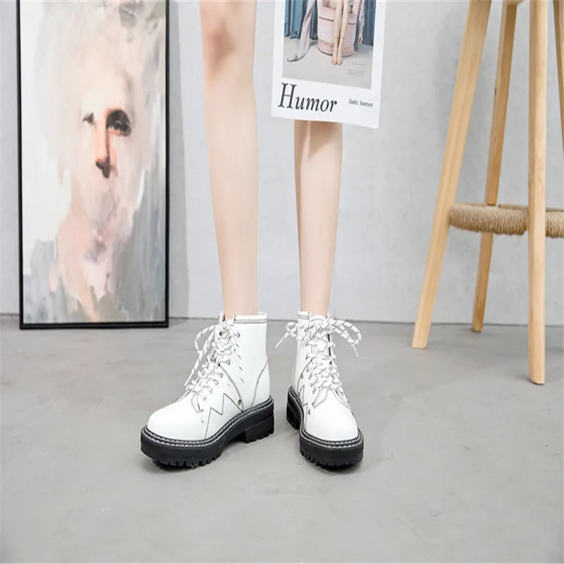 

Martin Boots 2021 Autumn New Lace-up Motorcycle Women's Boots Fashion Flat Comfortable Thick-soled Short Boots Women's Shoes