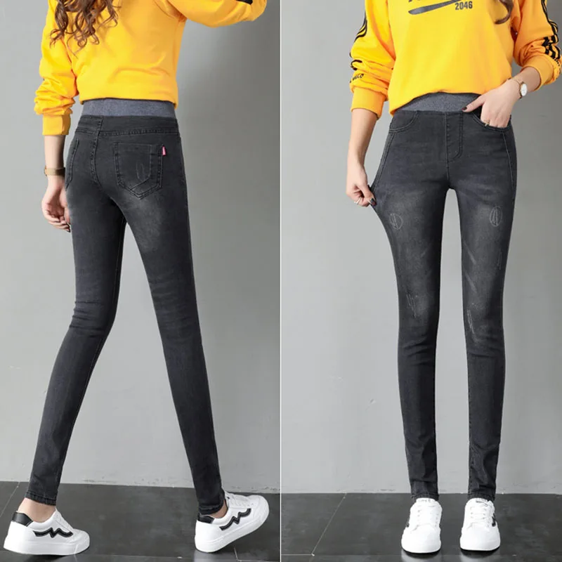 Solid Color Velvet Thick Elastic Waist Leisure Jeans Women Winter 2023 New 200 Catty Can Wear Pants Warm Cotton Trousers F031