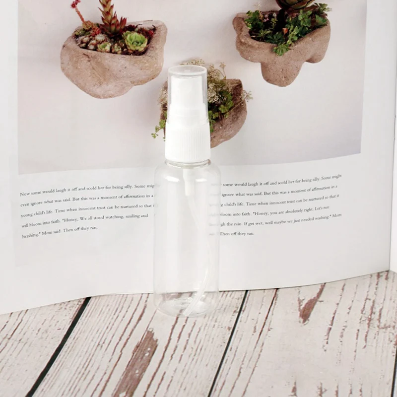 

Dropship 1pcs 45ml Transparent Perfume Cosmetic Refillable Sprayer Empty Cosmetic Spray Bottles Makeup Atomizer Sample Bottles