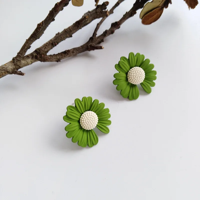 S925 иглы милые ювелирные изделия серьги Популярные хризантемы белый зеленый