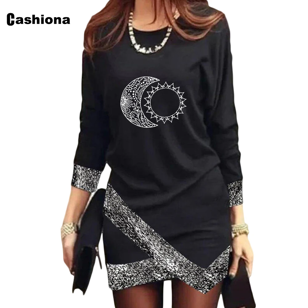 Женское короткое платье с принтом солнце и луна батальных размеров - купить по