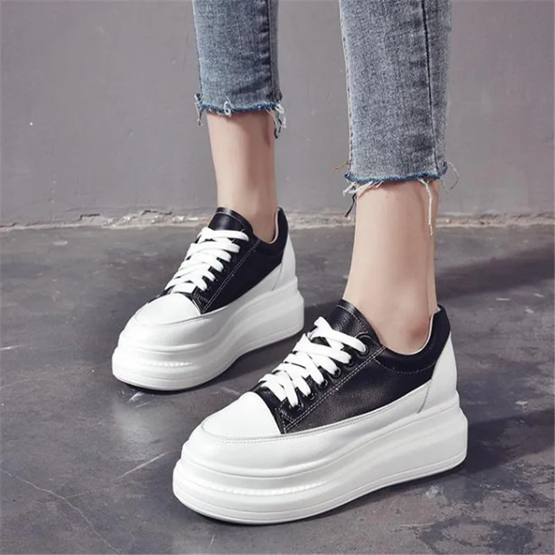 Новые модные женские кроссовки на платформе брендовая обувь увеличивающая рост