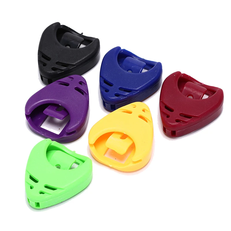 

IRIN 6PCS Guitar Pick Holders Durable Plastic Heart Shape Collection Holder Accessories Guitar Pick Case Box Random Color