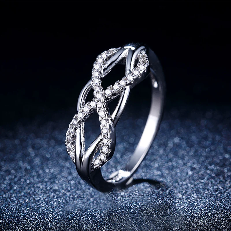 Женское кольцо с кристаллами Infinit серебряное цирконием для помолвки и свадьбы