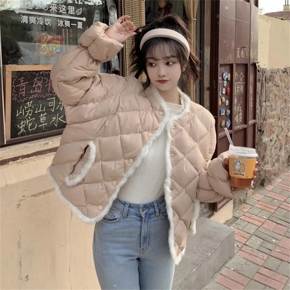 Плюшевое Стеганое пальто в клетку с расклешенными рукавами милое хлопковое