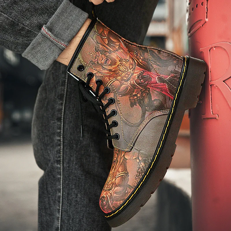 

Men Martin Boots Fashion Printing Graffiti Ankle Men's Boots Genuine Leather Retro Designer Male Shoes For Autumn botas hombre