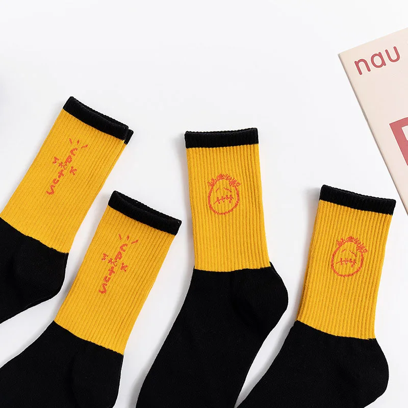 

Breathable Funny Unisex Cotton Cashew Flower Pattern Mid Tube Socks Hip Hop Style Sports Sock Kawaii Skarpetki Damskie