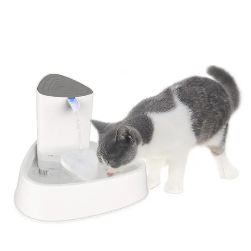 Светодиодный фонтанчик для кошек и собак Электрический бесшумный фильтр