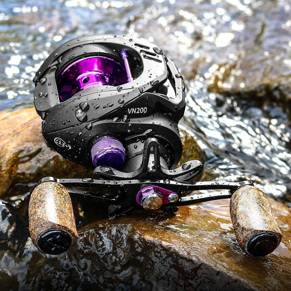 New  Baitcasting Reel High Speed 8:1:1 Gear Ratio 17+1BB Fresh Saltwater Magnetic Brake System Ultralight Fishing ReeL 2000 Seri