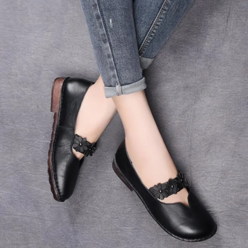 2021 Vintage Floral Genuine Leather Flat Shoes Spring Summer Casual Women Flat Shoes Comfortable Hand-stitched Soft Bottom Shoes