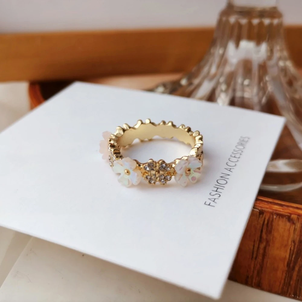 

Han Edition Finger Ring Fashion Personality Style Of Creative Design INS Flower Shape Rings Women's Lovely Romantic Ring Gift