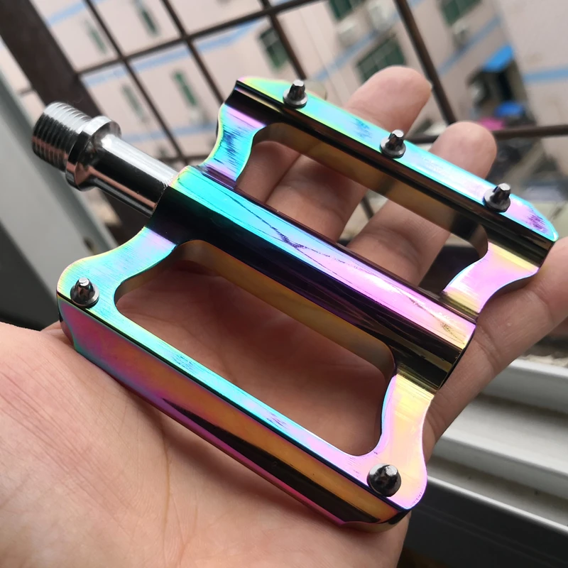 

2020 NEW bicycle pedals ultralight aluminum alloy colorful hollow anti-skid bearing mountain bike accessories MTB foot pedals