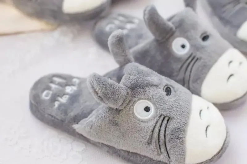 Totoro/женские нескользящие домашние тапочки с милым котиком из мультфильма; домашние тапочки для пар; Мужская обувь для спальни; Новинка года