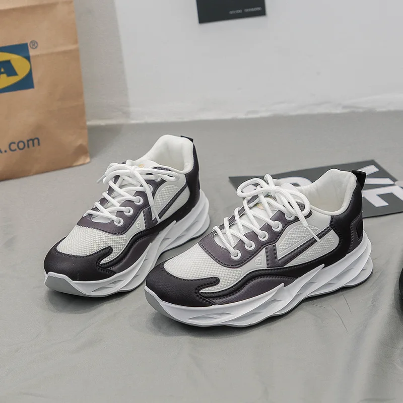 

Sports shoes woman Running shoes for lovers New spring 2020 Blade casual shoes Father shoes girl Lace-Up Breathable