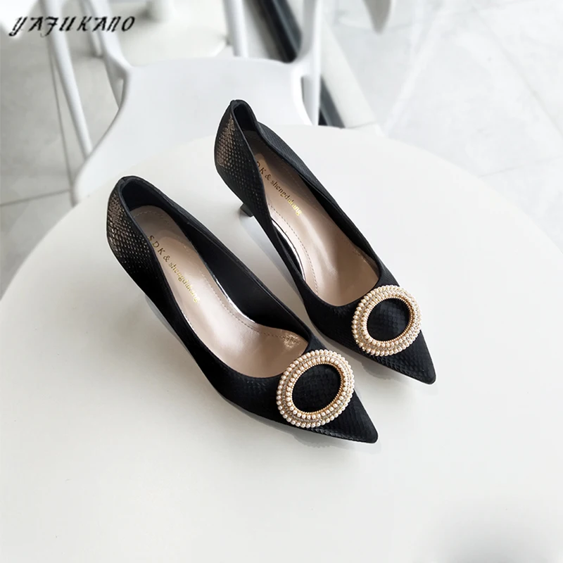 

Fashion Pointed Toe Thin Heels High Heels Elegant Womens Pumps Luxury Pearl Buckle Party Wedding Shoes Ladies Career Work Shoes