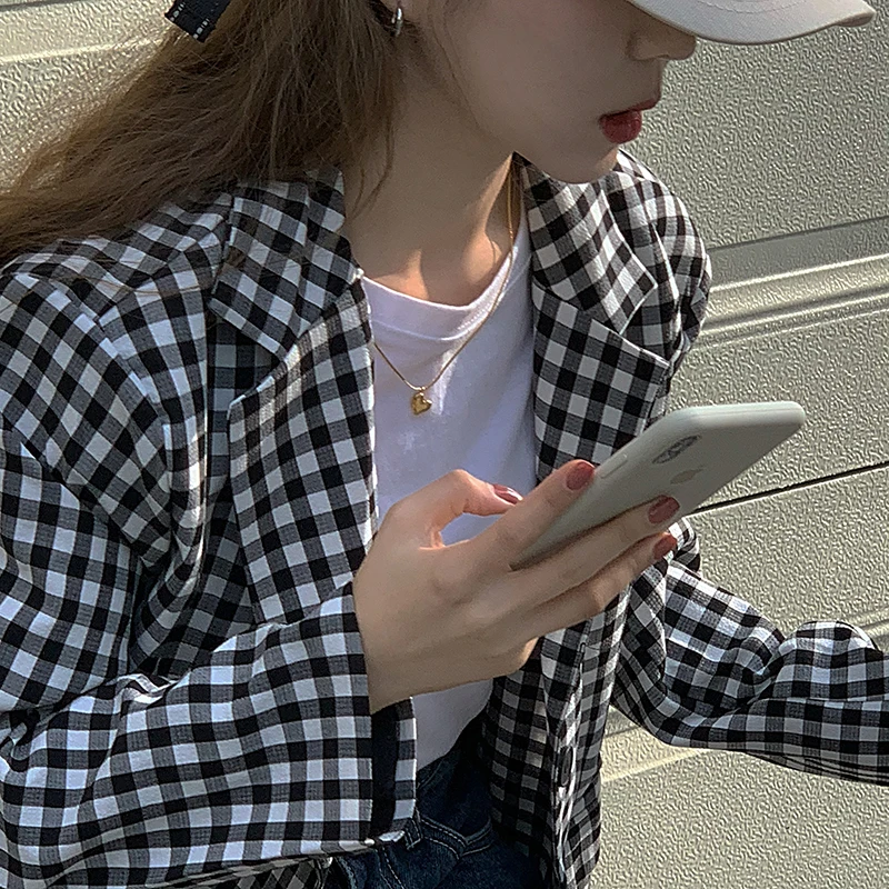 

Fashion Autumn Women Plaid Blazers and Jackets Lady Suit Loose Single-Breasted Casual Female Blazer Coat Temperament