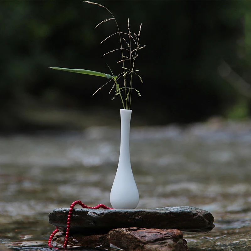 

Small Vases Vintage 2021 White Ceramic Flower Vase Aesthetic Center Table Living Room Garden Set Jarrones House Decoration HP50