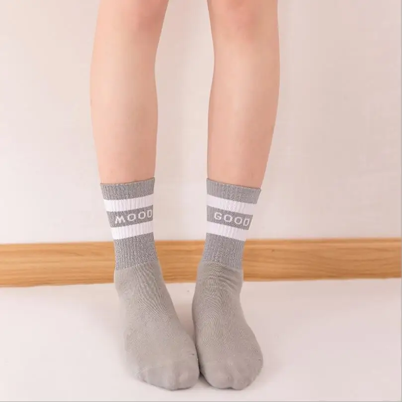 Quick Dry Cycling Neon Reflected Crew Sock Women Men Bright Striped Sport Socks Letter Embroidered Reflective Ankle Socks