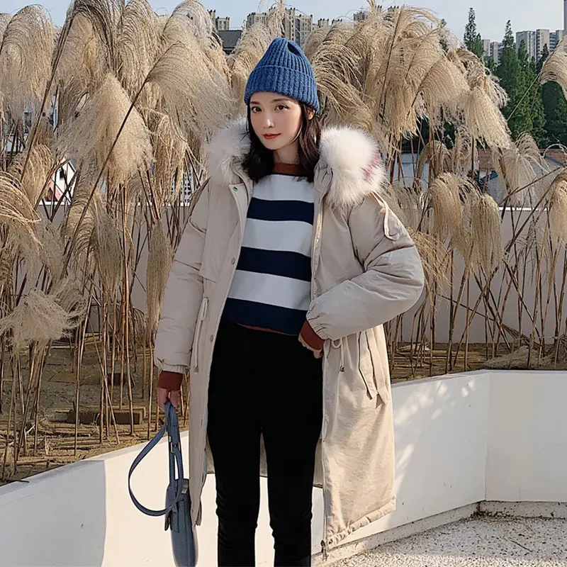 BEIGE Длинное меховое пальто с капюшоном для пекарни, зимнее пуховое пальто для женщин, куртка оверсайз с хлопковой подкладкой, ватные парки с эластичным поясом и большим карманом - Цвет: BEIGE