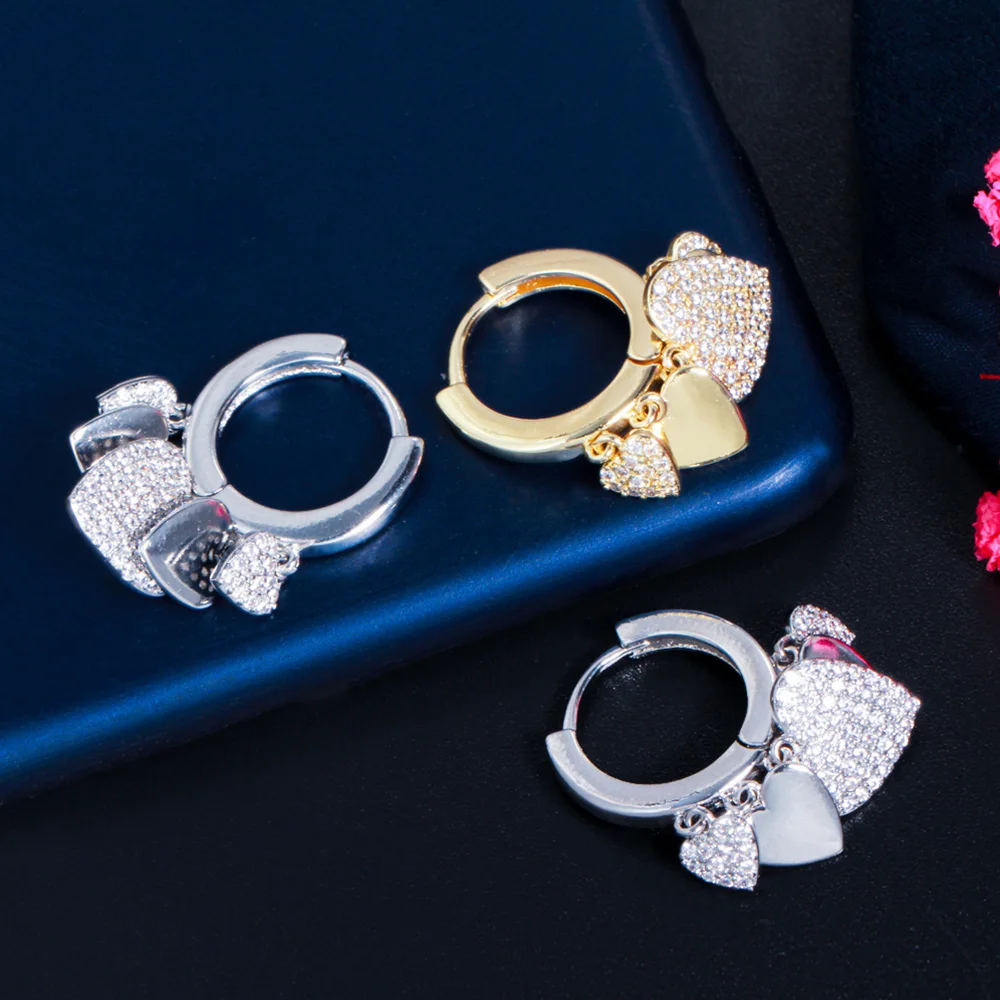 Фото Серьги-кольца Pera Brand Design с подвесками в виде сердца, бразильского золотого цвета, с фианитами, для женщин, праздничные украшения E750 №4