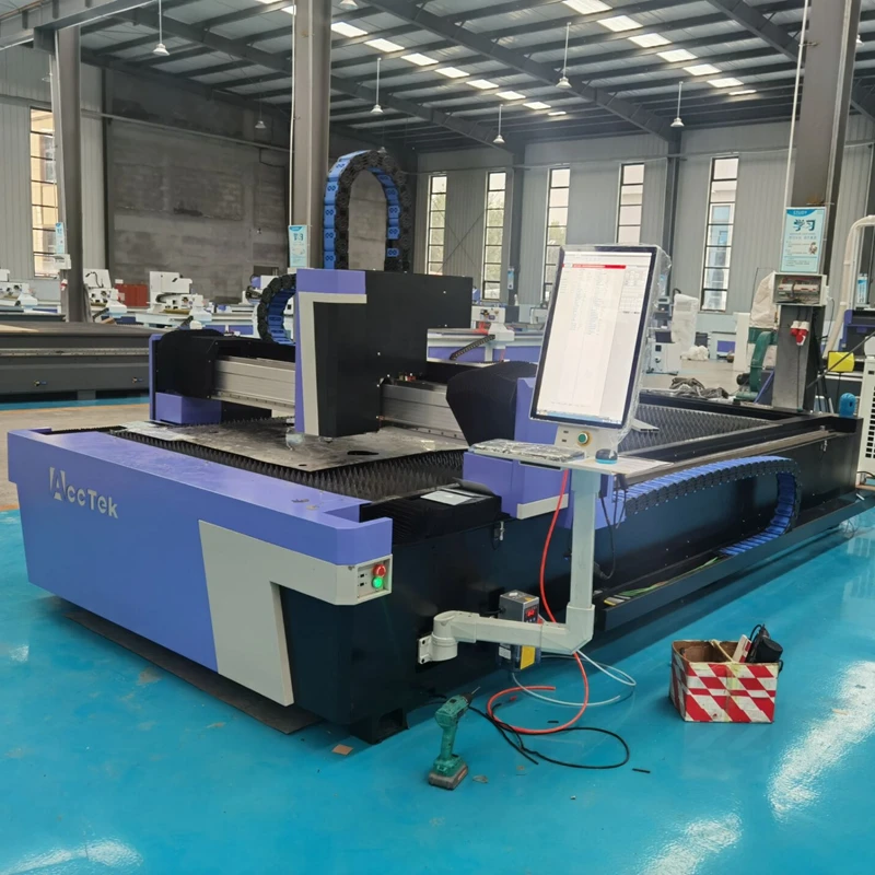 AKJ1530F 1000W 2000W Power 3015 Metal Fiber Cutter CNC Steel Laser Cutting Machine enlarge