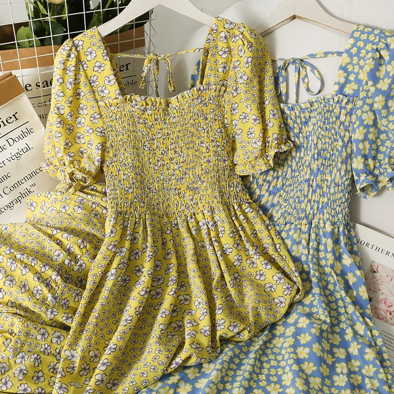 

Женское платье с квадратным вырезом, плиссированное приталенное платье с цветочным принтом, коротким рукавом и высокой талией, свободного ...