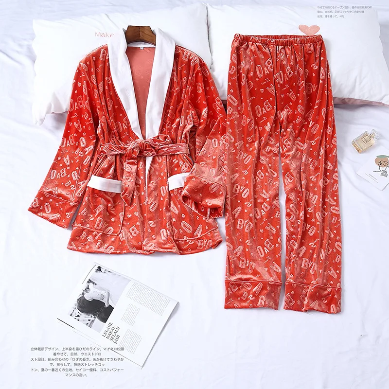 

Two Pieces Set Gold Velvet Pajamas for Women Winter Pajamas Set Female Long Sleeve Turn-down Collar Top+Pants Women Pajamas Suit