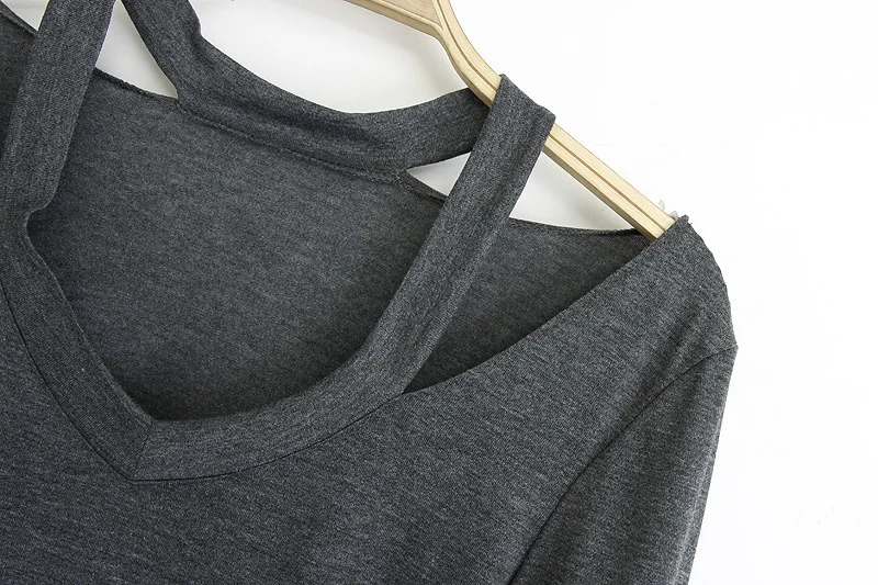 Женская облегающая футболка с лямкой на шее | одежда