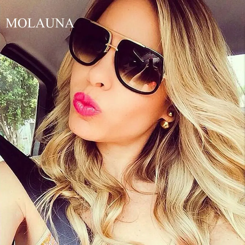 

2021 New Oversized Sunglasses Women Big Frame Square Flat Top Rivet Sun Glasses Female Men Vintage Mirror Shades Gradient UV400