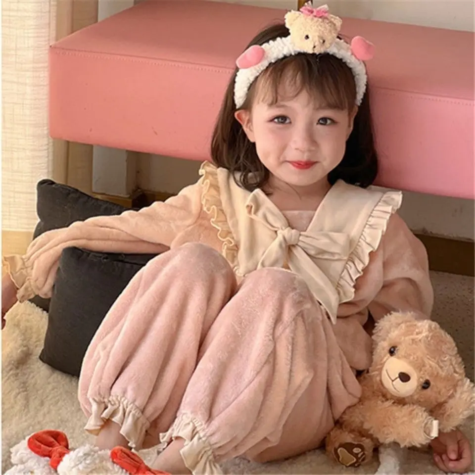 

Winter fashion Thick Velvet Pajamas Sweaters Girls' Loose Clothing Coral Sleepwear Flannel Home Wear Kids cute princess suit