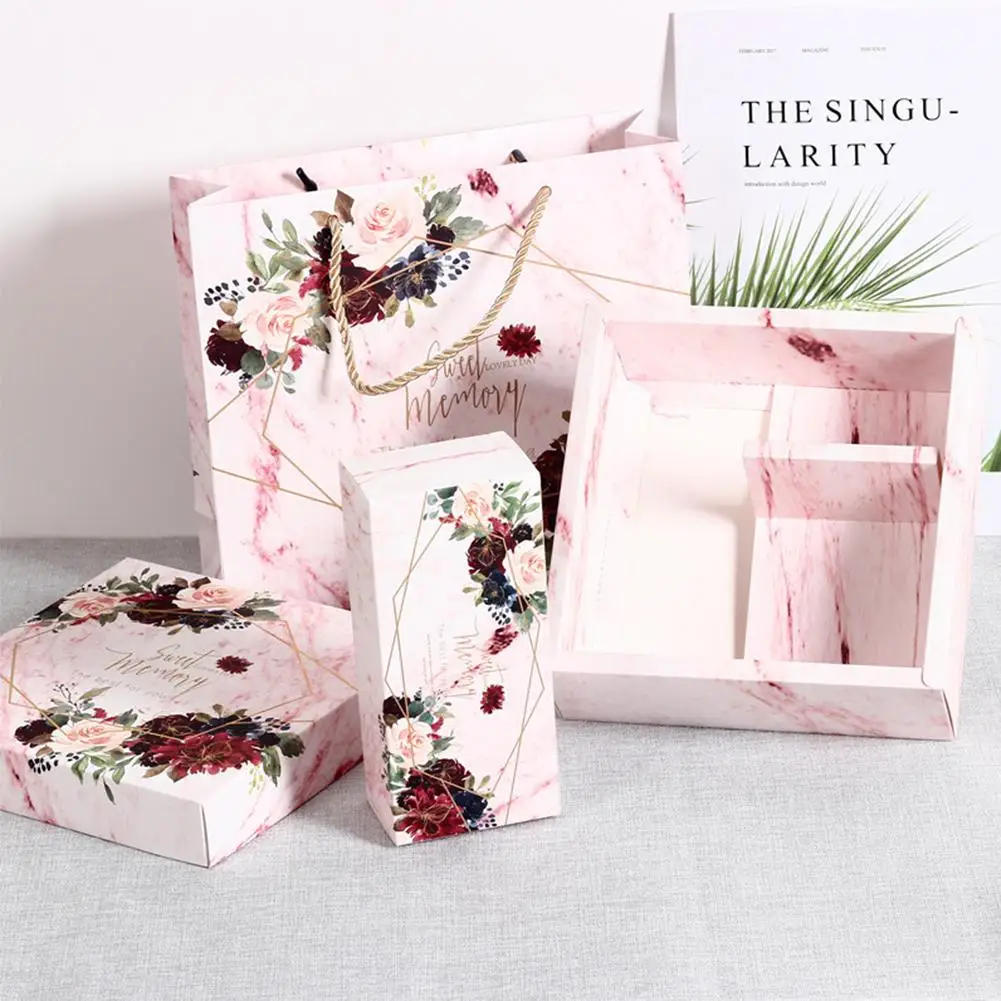 

Свадебная коробка для подружки невесты с подарочной коробкой, свадебные конфеты, шампанское, день рождения, коробка для помолвки подружки н...