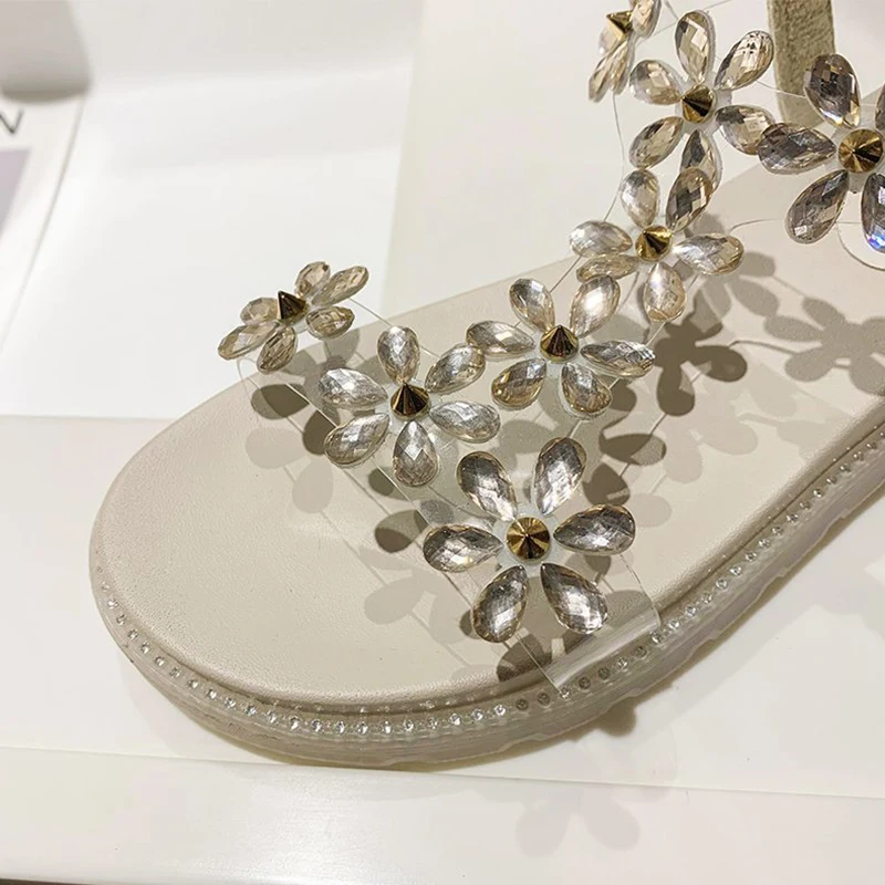 

Ladies Black Gold Platform Transparent Sandals 2021 Summer Casual Flat Beach Shoes Women Slip On Designer Flower Crystal Sandals